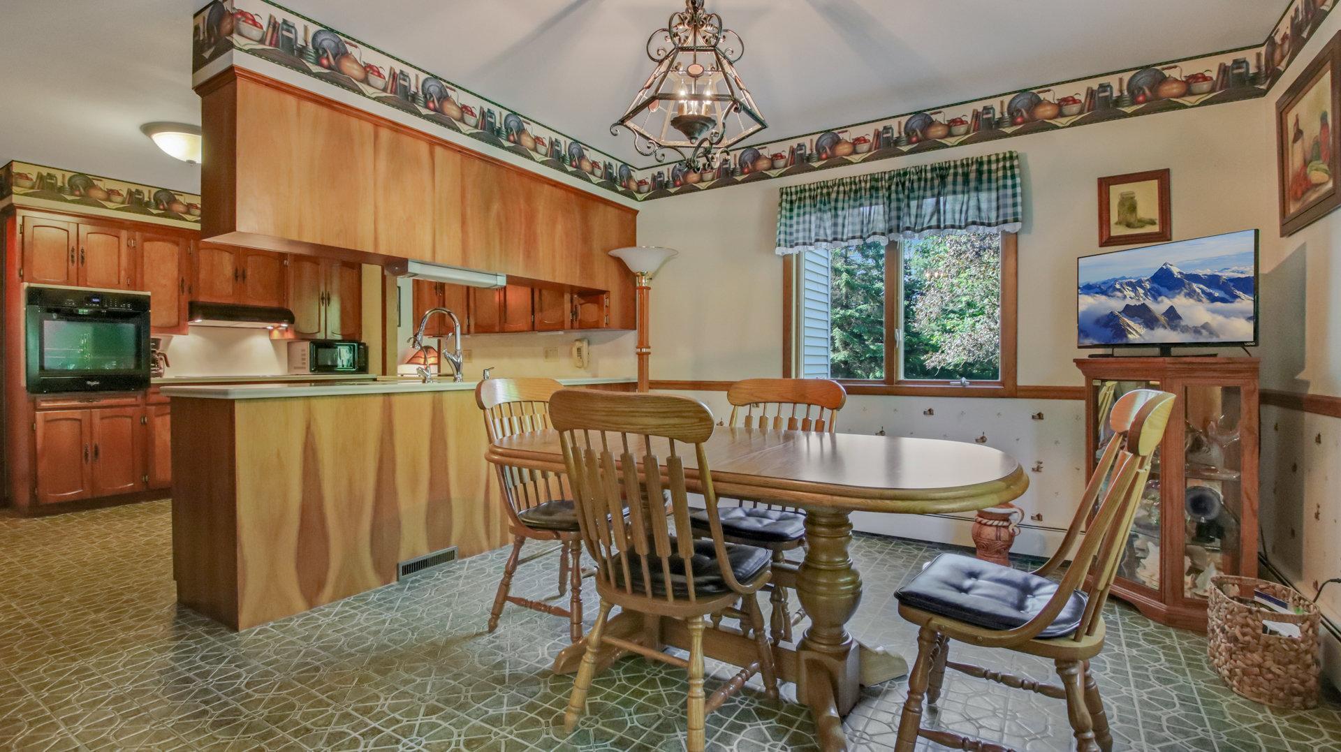 W8821 Bell Road, Ladysmith, Wisconsin image 13