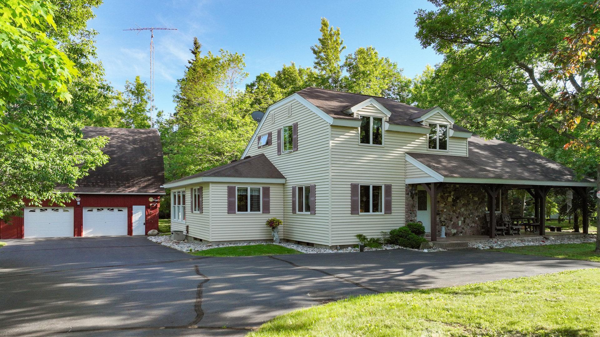 W8821 Bell Road, Ladysmith, Wisconsin image 1