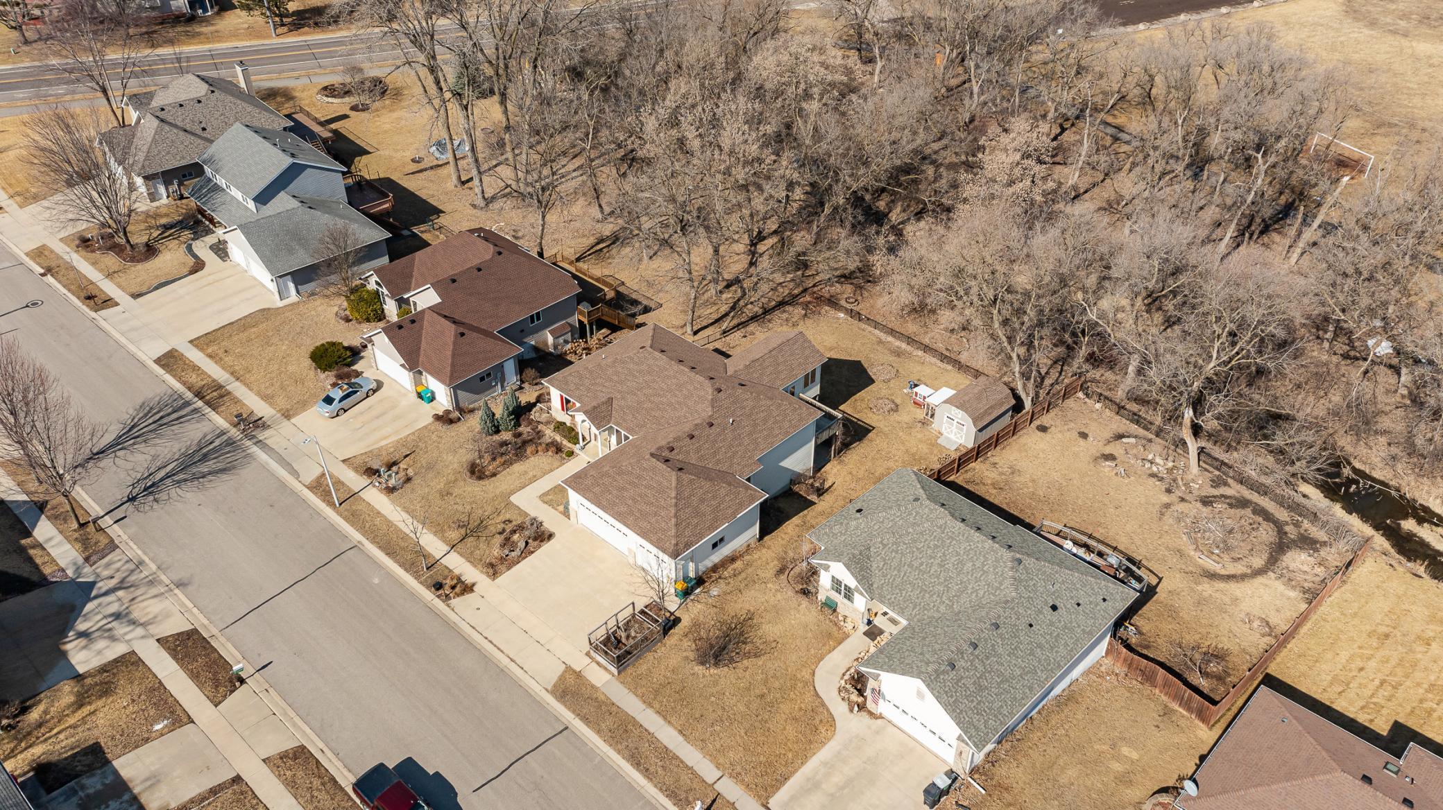 915 Southern Woods Place, Rochester, Minnesota image 46
