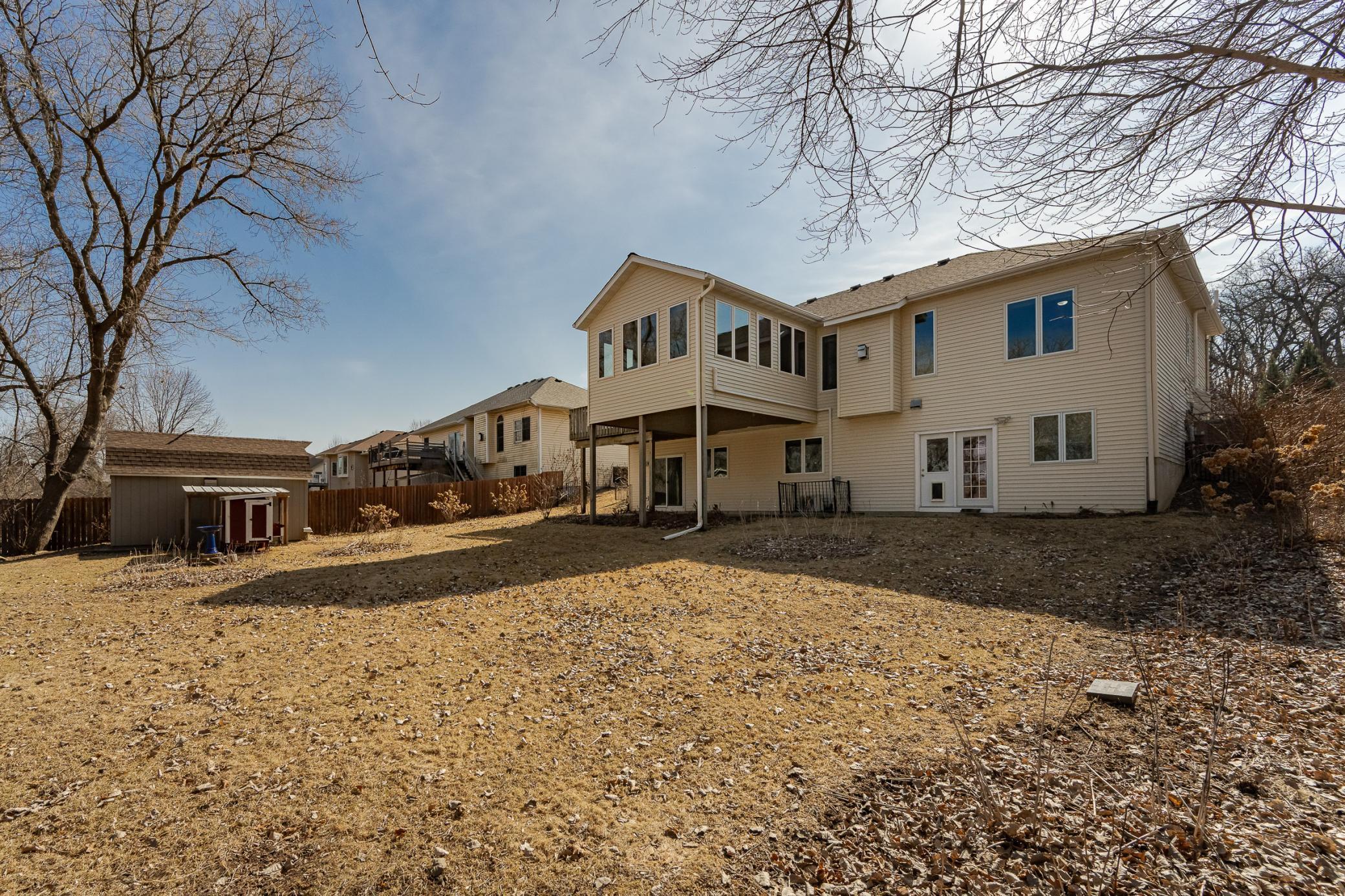 915 Southern Woods Place, Rochester, Minnesota image 7