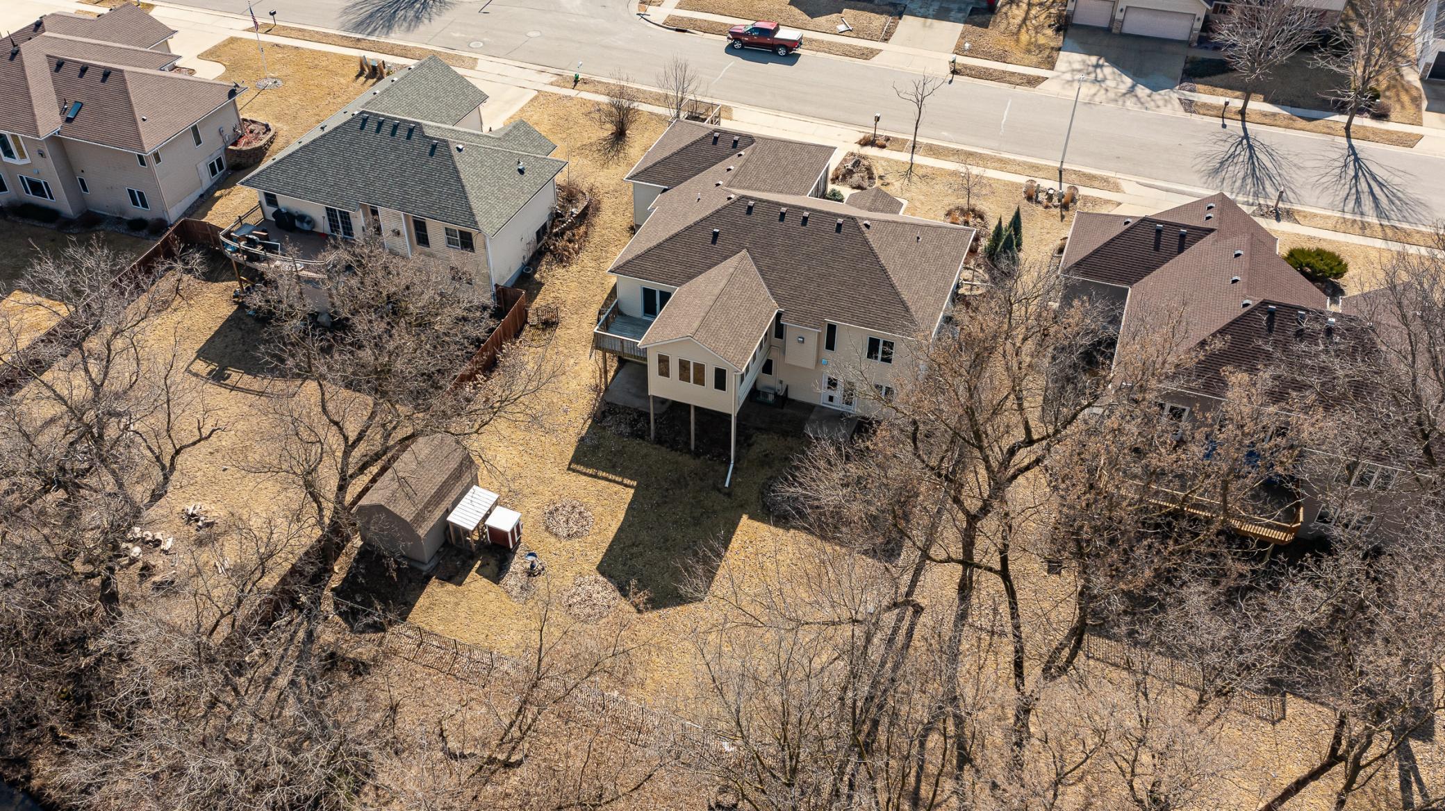 915 Southern Woods Place, Rochester, Minnesota image 48