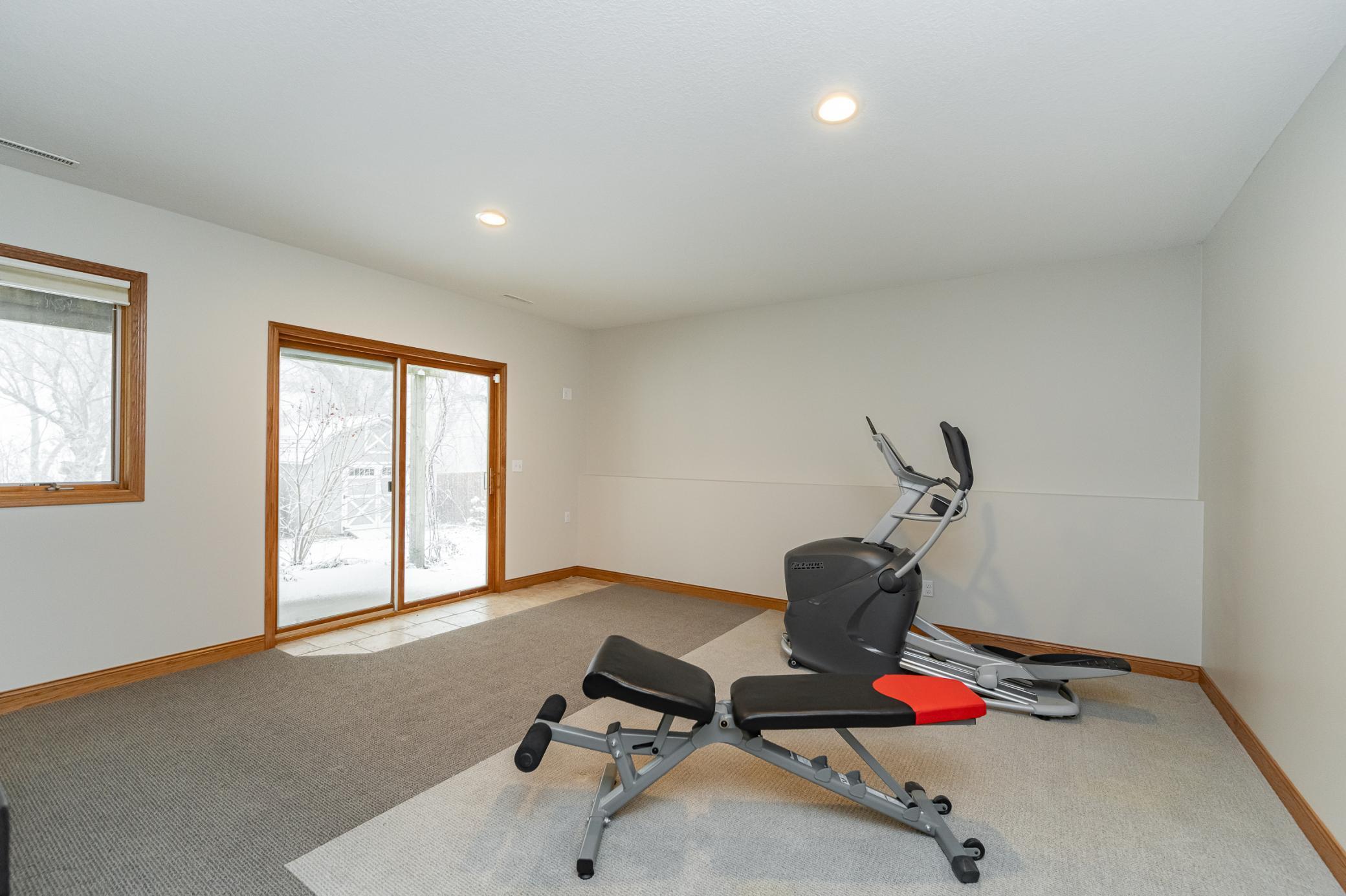 915 Southern Woods Place, Rochester, Minnesota image 35