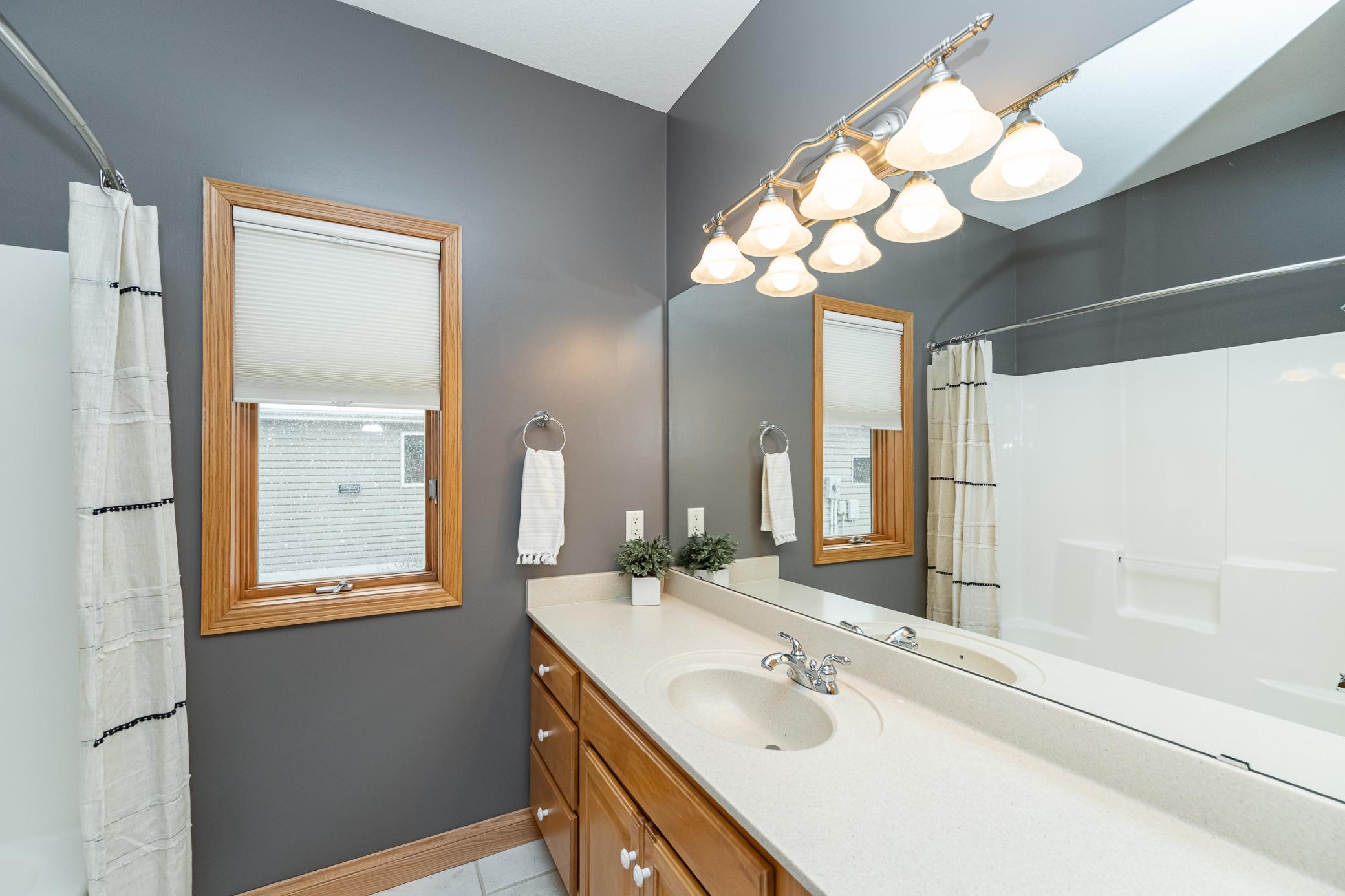 915 Southern Woods Place, Rochester, Minnesota image 30