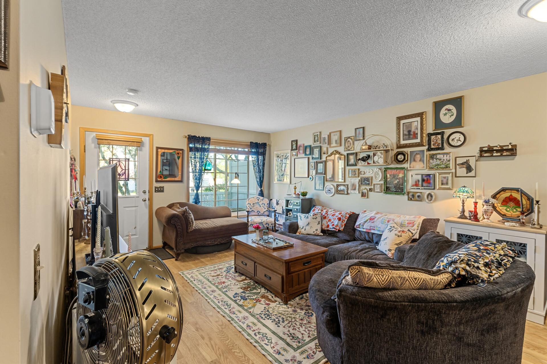 8731 Quarry Ridge Lane #D, Woodbury, Minnesota image 11