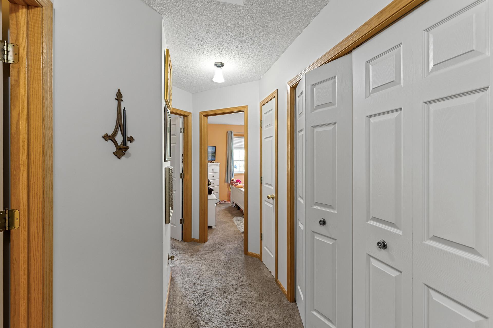 8731 Quarry Ridge Lane #D, Woodbury, Minnesota image 17