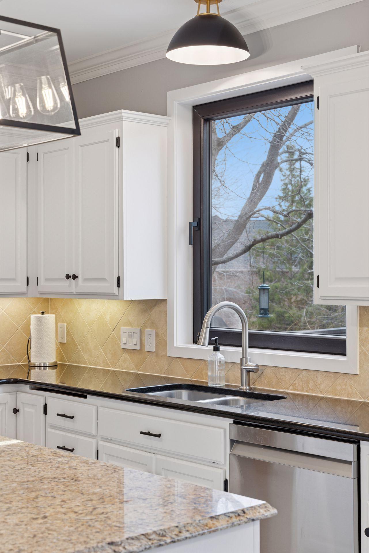 3519 Crestmoor Drive, Woodbury, Minnesota image 30