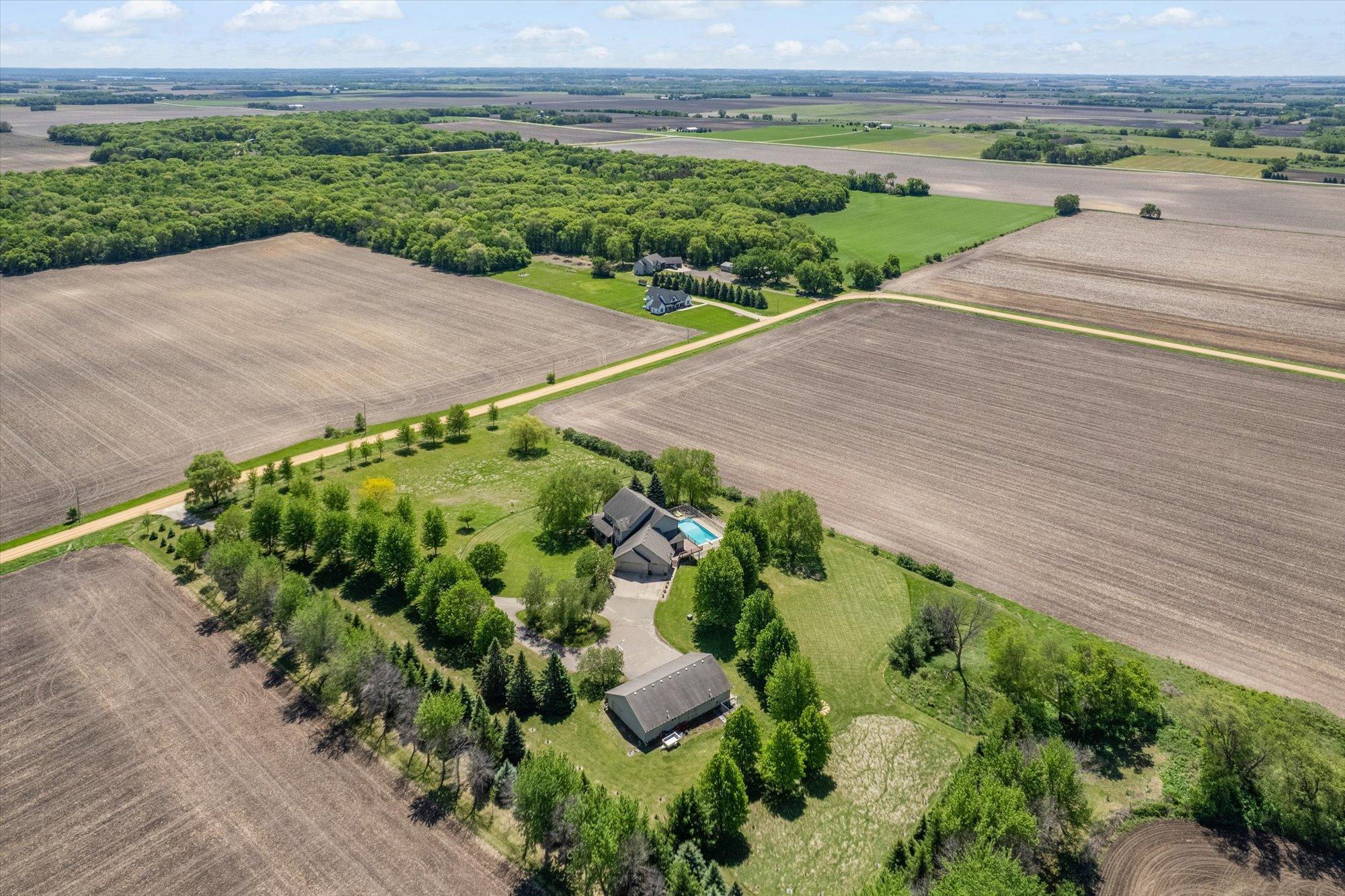 27285 Cambodia Avenue, Farmington, Minnesota image 3