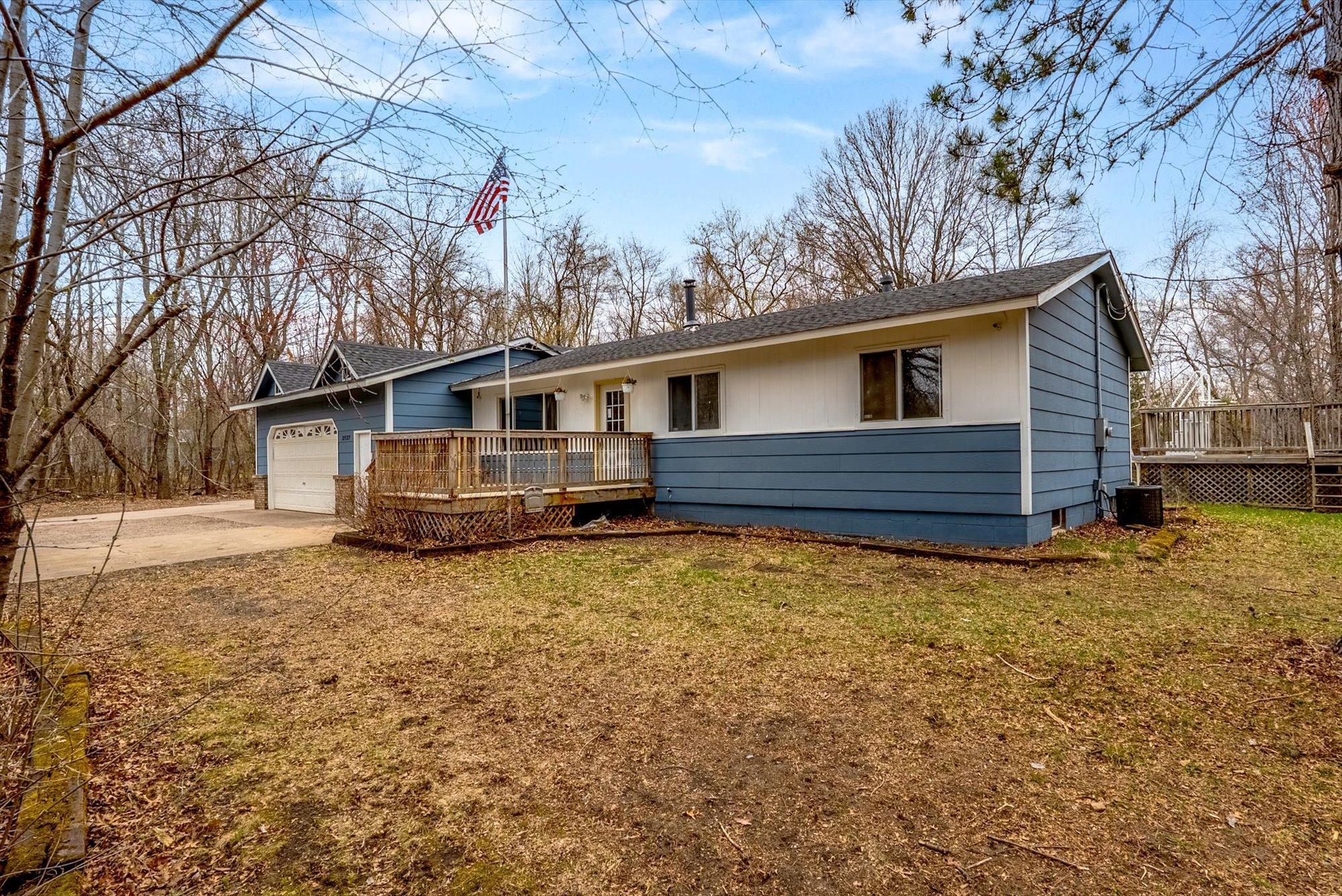 2527 S Waconia Circle, Bethel, Minnesota image 2