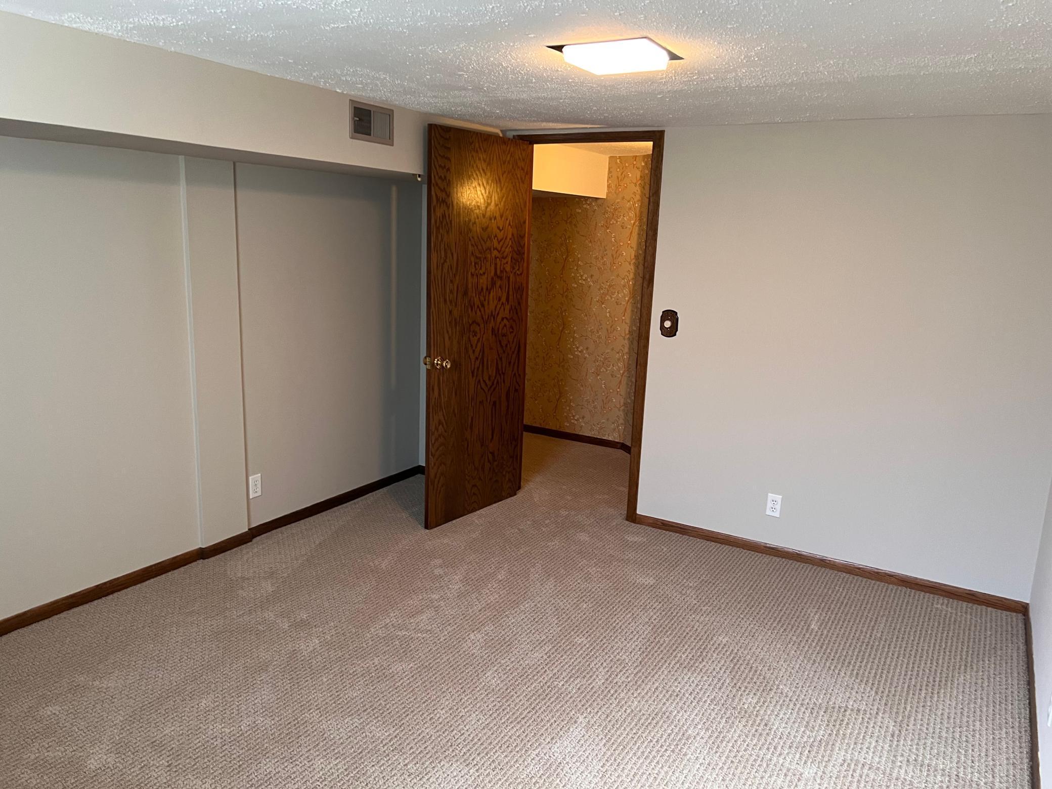 10568 Quincy Boulevard, Minneapolis, Minnesota image 21