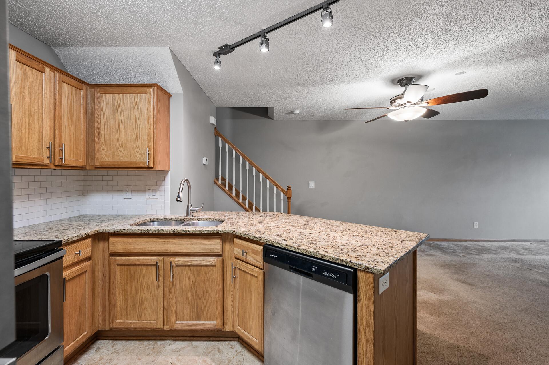 17495 Gettysburg Way #12087, Lakeville, Minnesota image 13