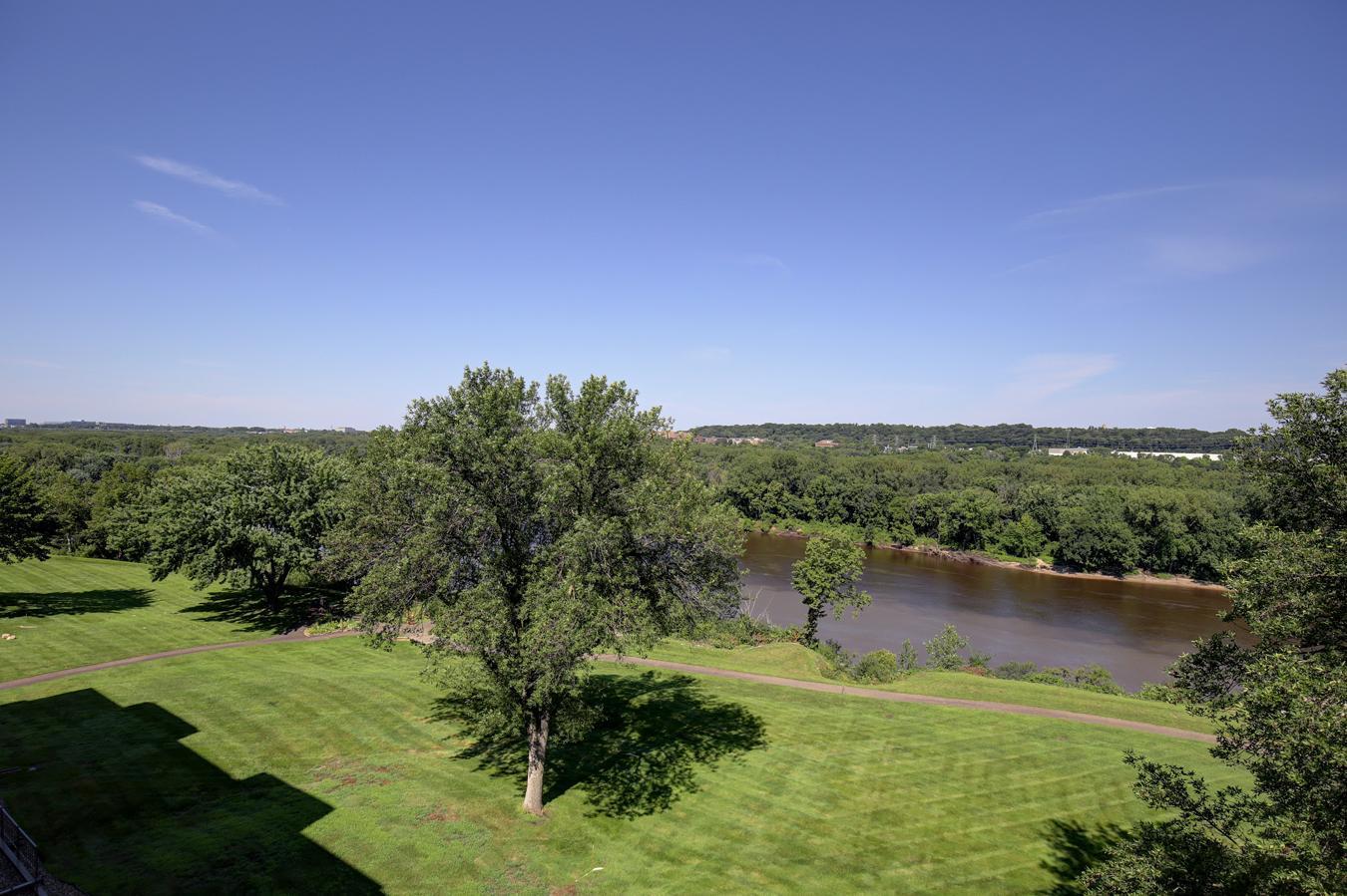 1077 Sibley Memorial Highway #607, Saint Paul, Minnesota image 15