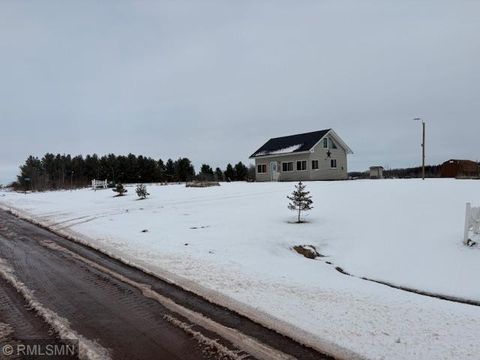 Homes For Sale - 27048 Hawthorn Road<br/> Hinckley, MN 55037