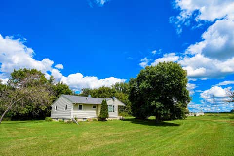 Homes For Sale - 27774 330th Avenue<br/> Warren, MN 56762