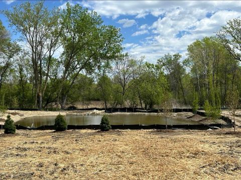 Vacant Land For Sale - 6305 Duck Lake Road<br/> Eden Prairie, MN 55346
