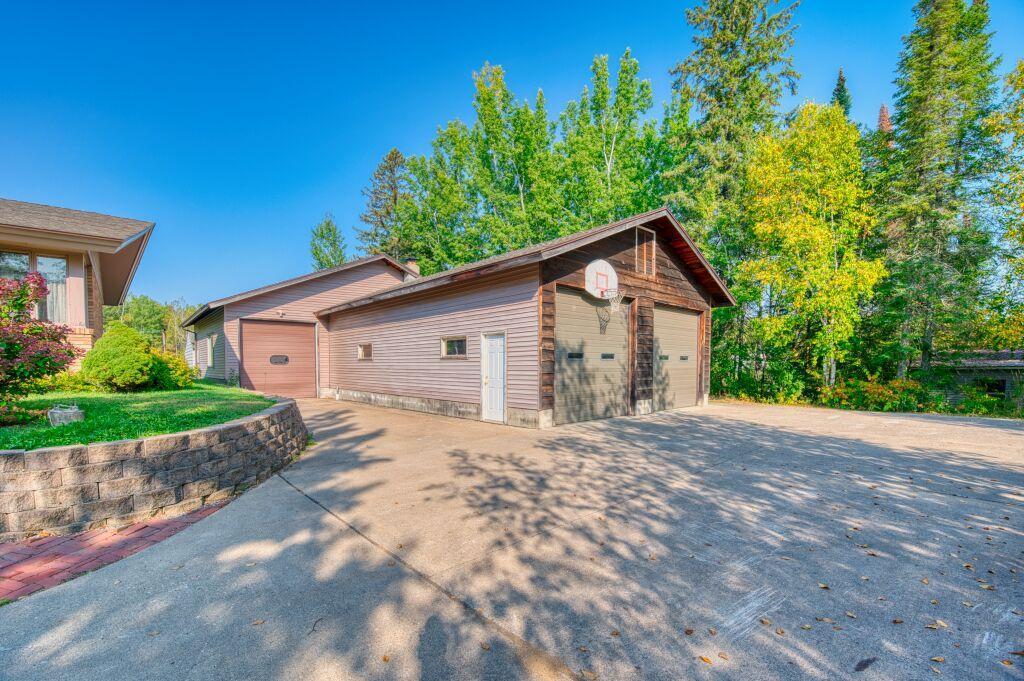 3803 S Salmi Road, Hibbing, Minnesota image 26