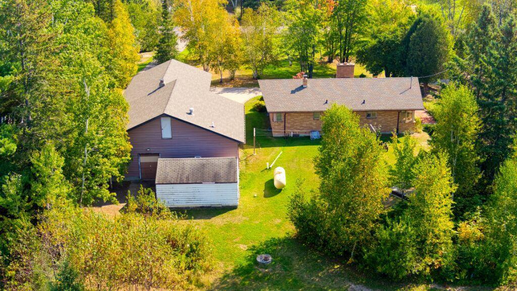 3803 S Salmi Road, Hibbing, Minnesota image 7