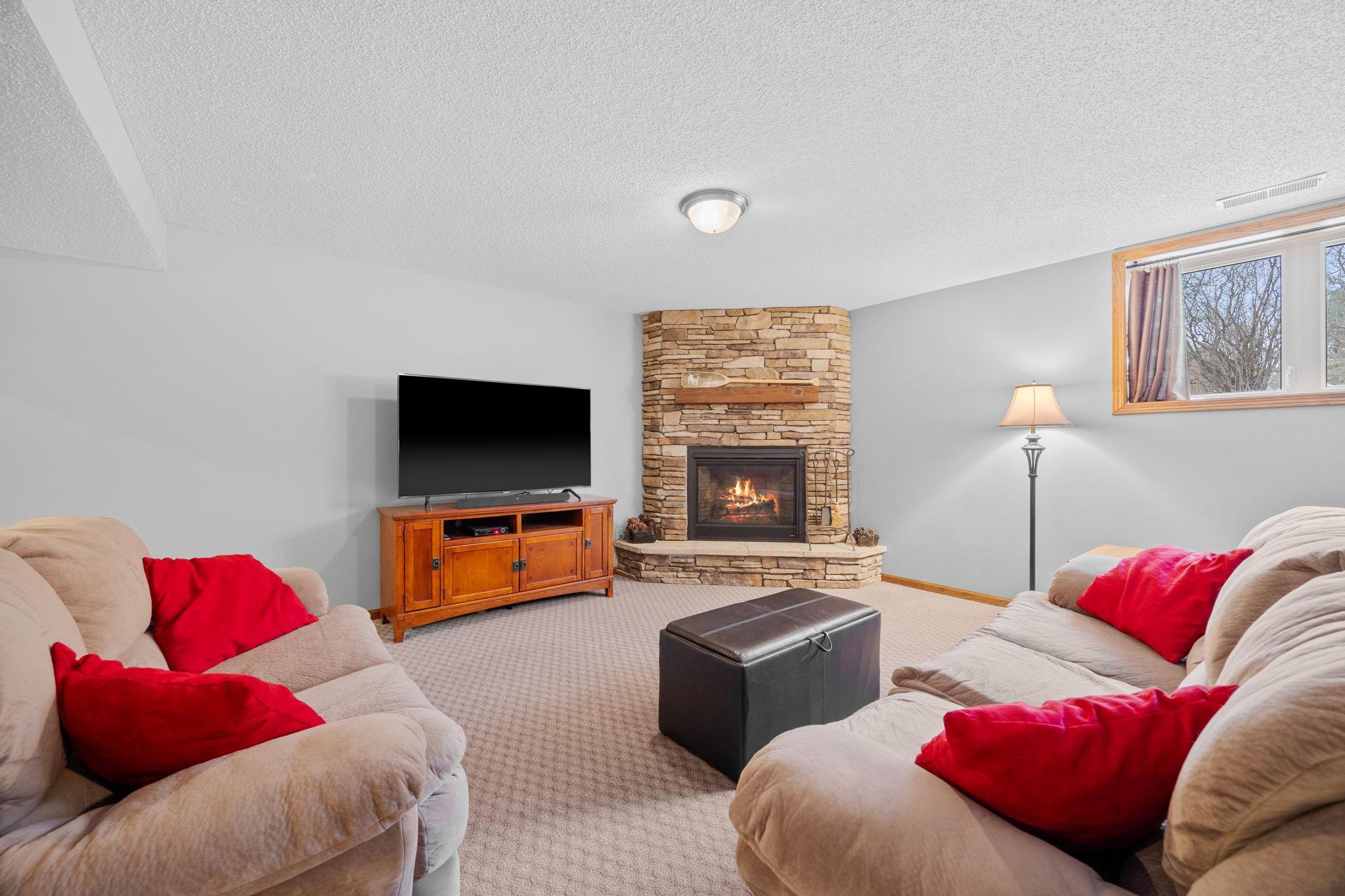 725 Tyler Street, Hutchinson, Minnesota image 16
