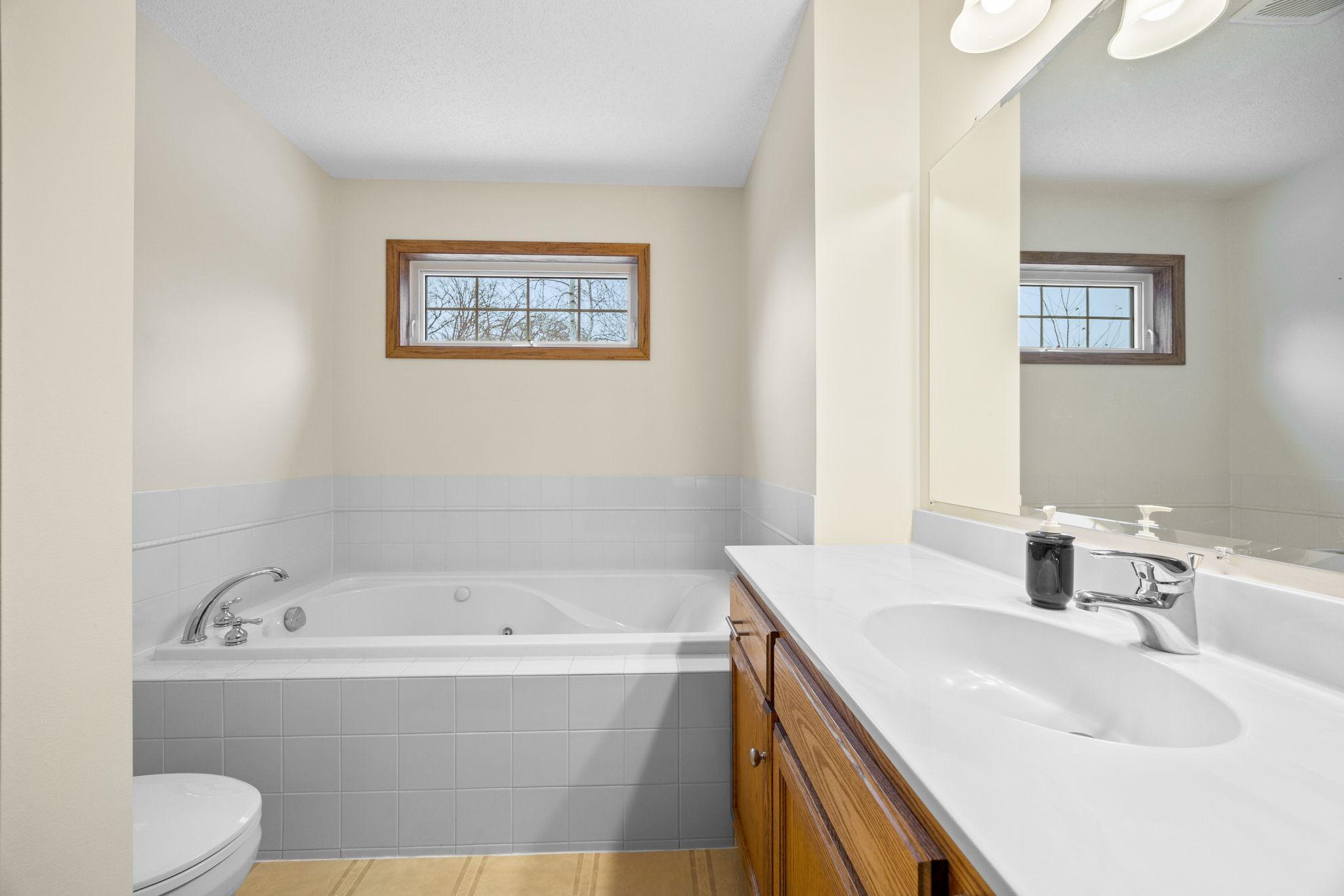 725 Tyler Street, Hutchinson, Minnesota image 13