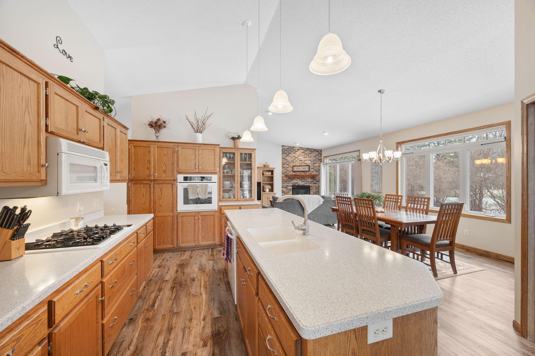 725 Tyler Street, Hutchinson, Minnesota image 3