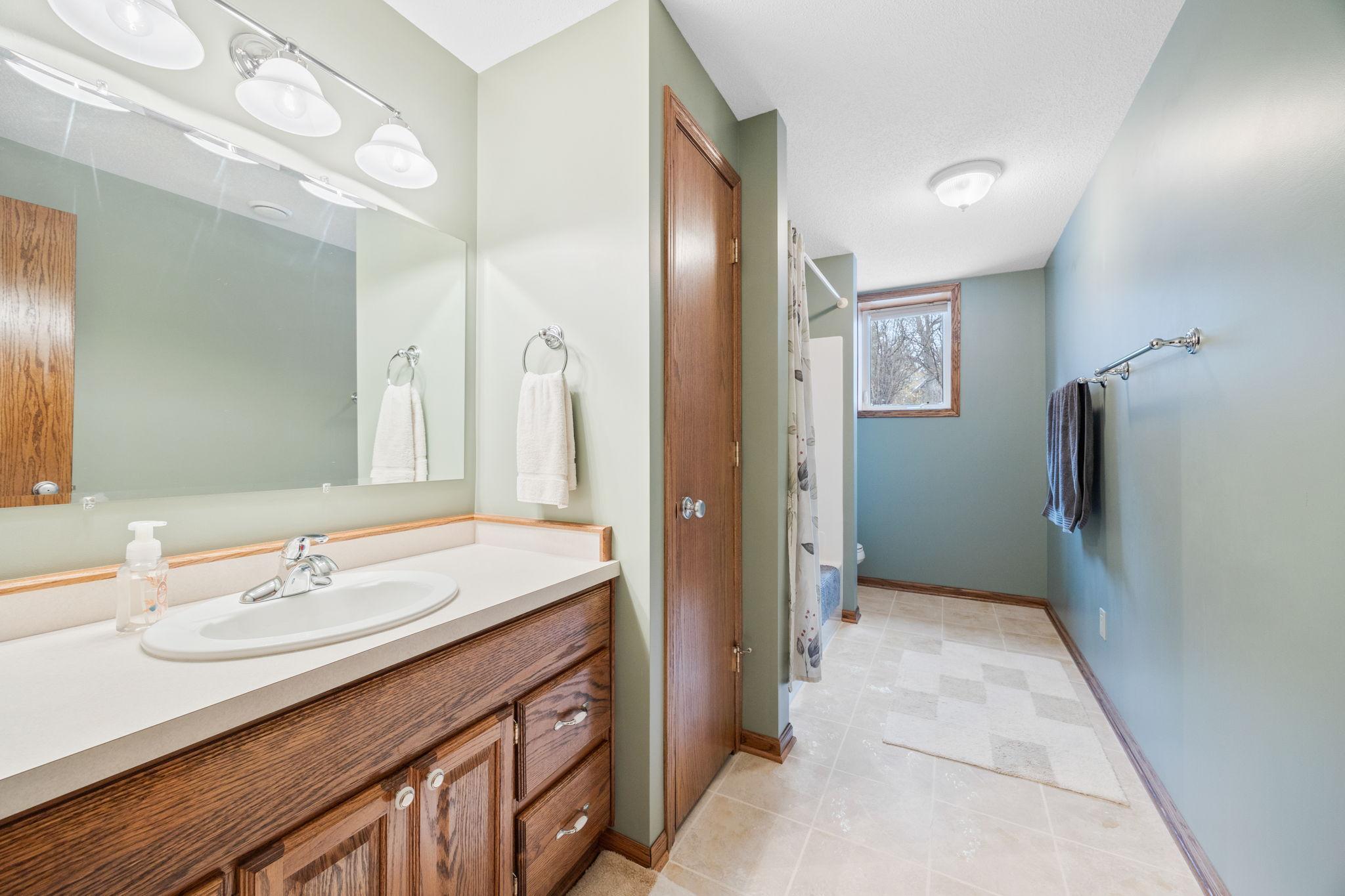 725 Tyler Street, Hutchinson, Minnesota image 23