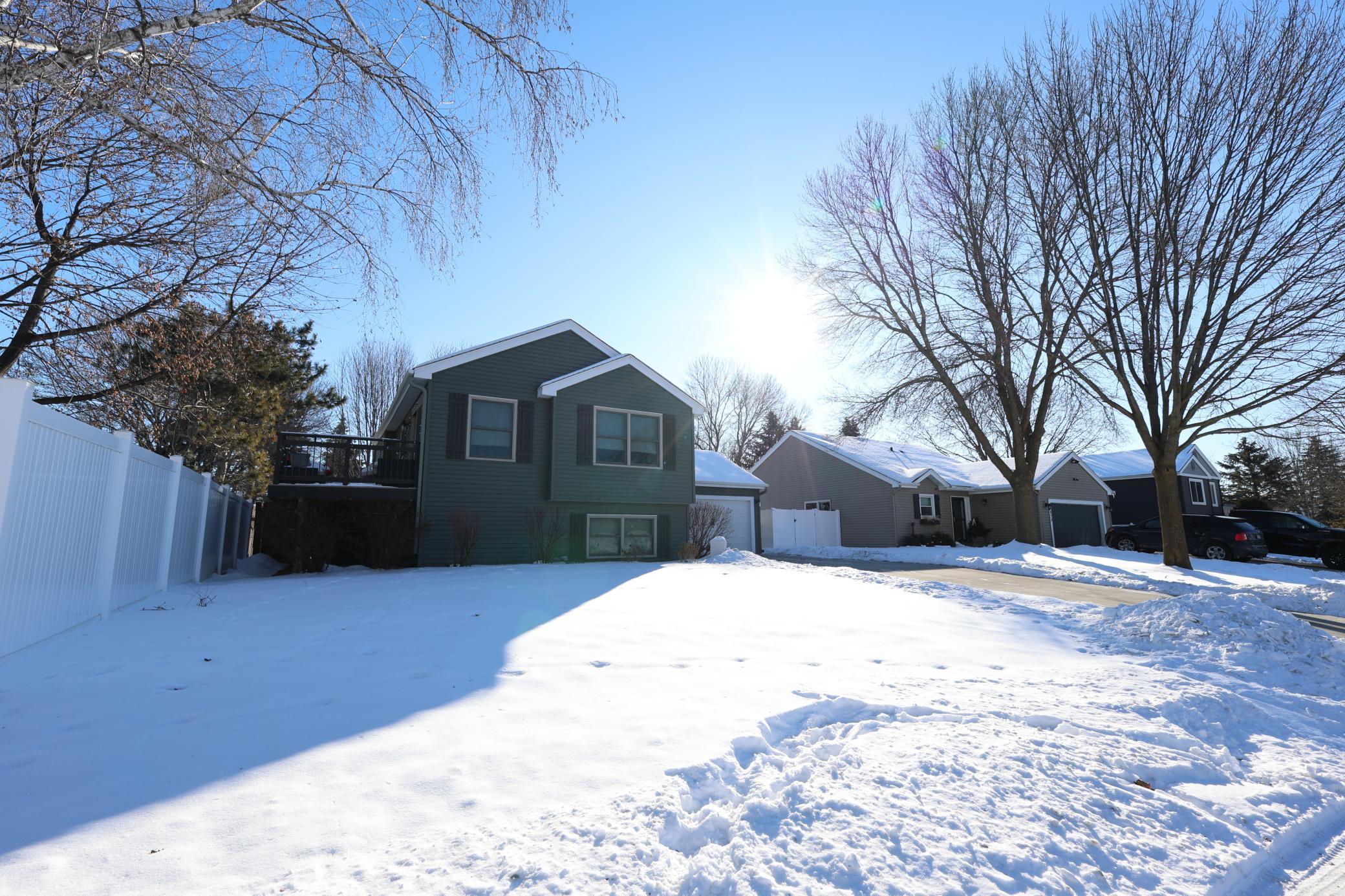 3887 Hallmark Avenue, Saint Paul, Minnesota image 31