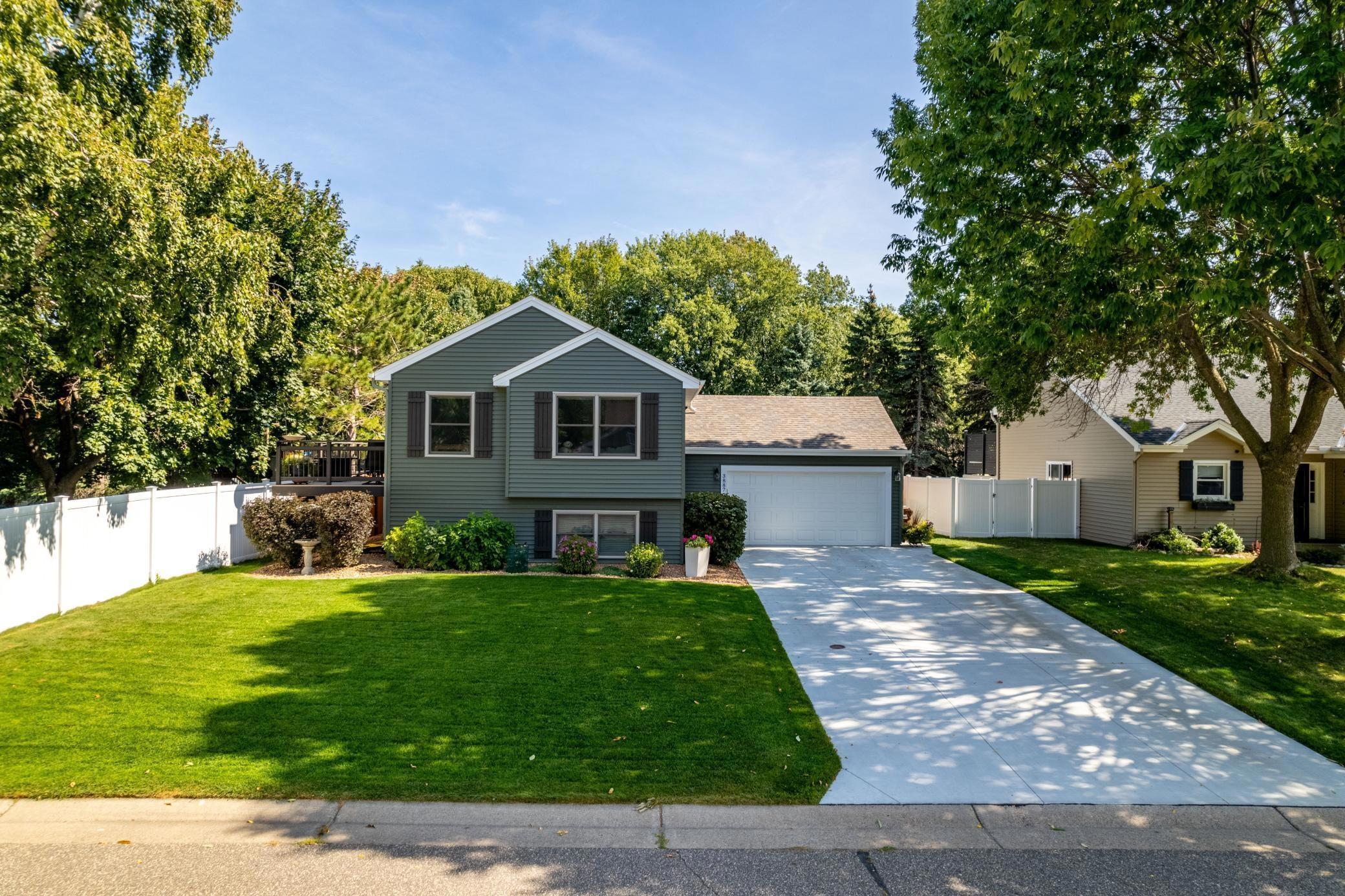 3887 Hallmark Avenue, Saint Paul, Minnesota image 1