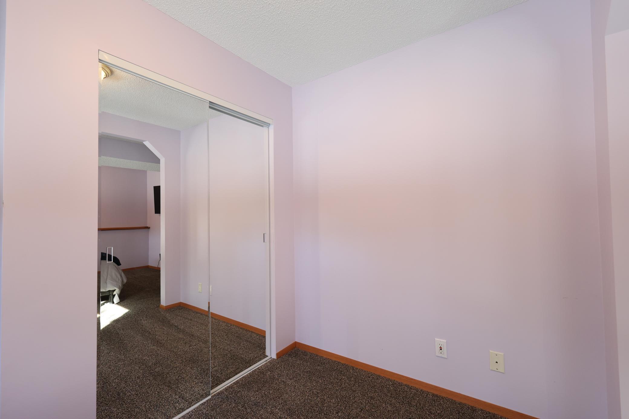3887 Hallmark Avenue, Saint Paul, Minnesota image 19