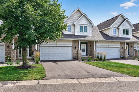 Townhouse For Sale - 18563 Tyler Street<br/> Elk River, MN 55330