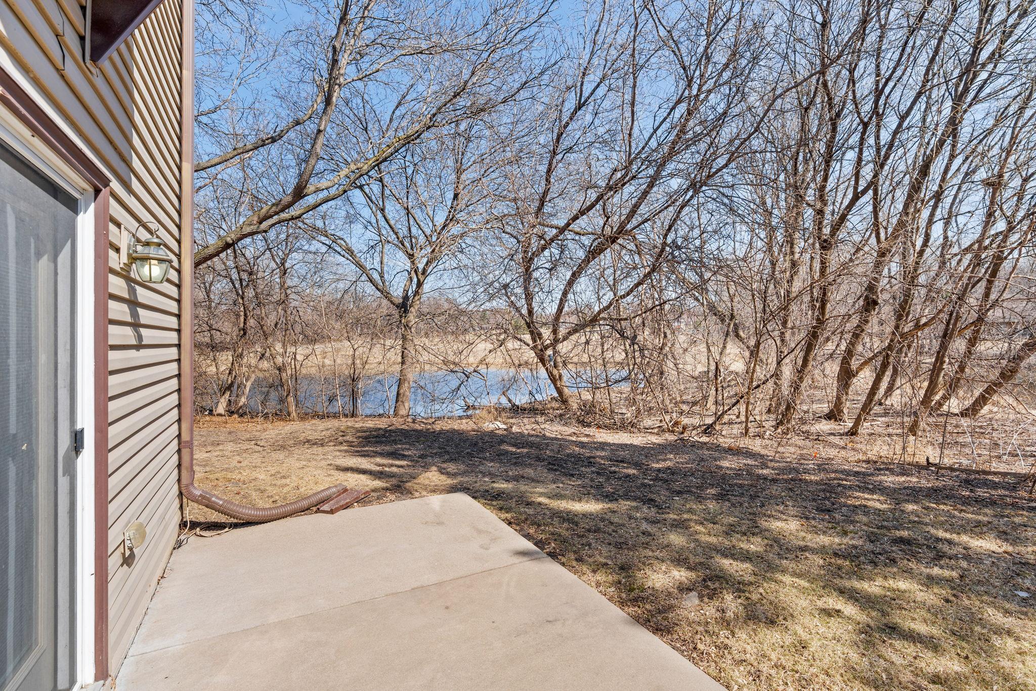2426 Mendelssohn Lane #8, Minneapolis, Minnesota image 29