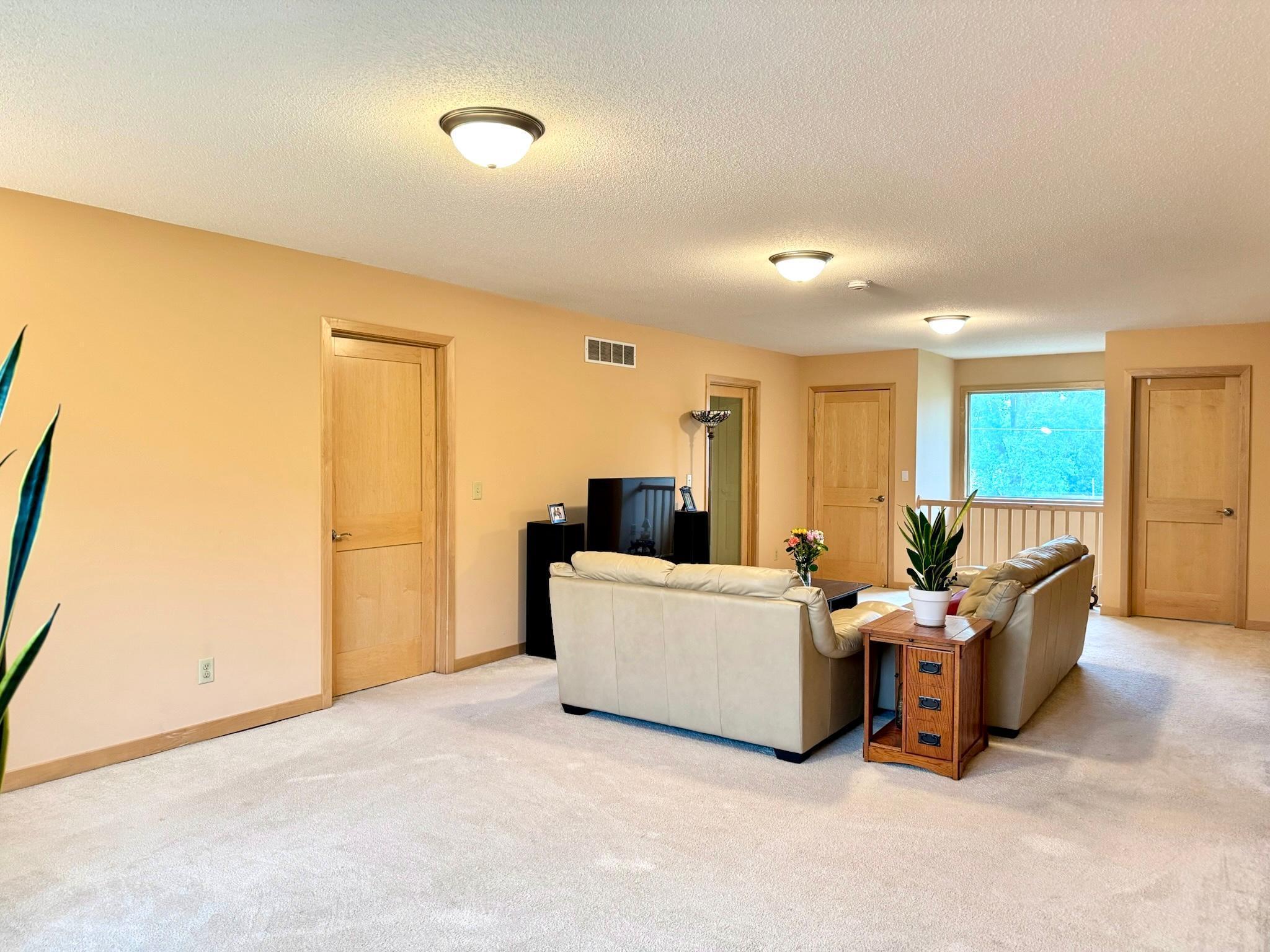 766 County Road F, Saint Paul, Minnesota image 22