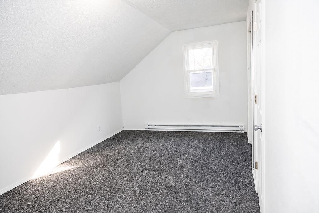 221 W Howard Street, Hibbing, Minnesota image 19