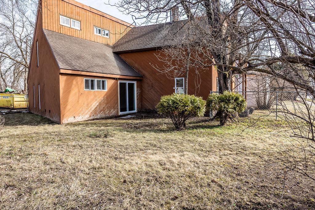 221 W Howard Street, Hibbing, Minnesota image 33