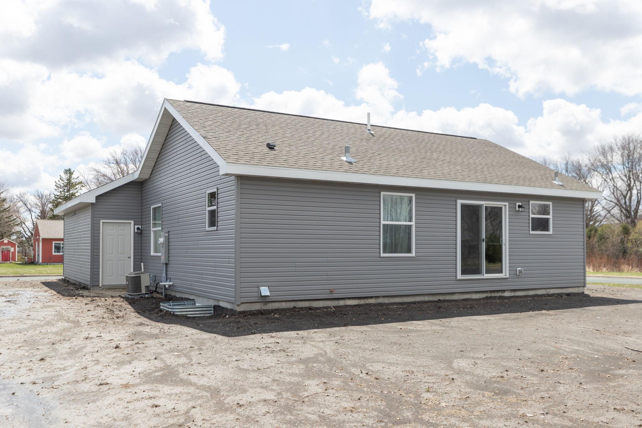 231 Julia Street, Claremont, Minnesota image 23