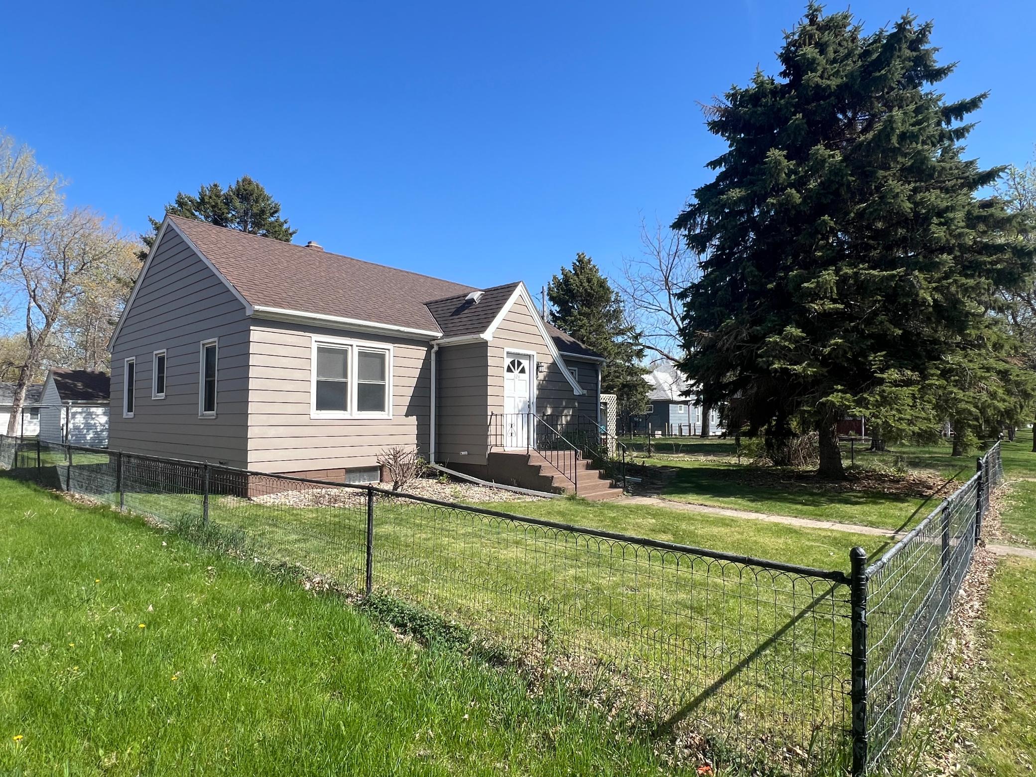 324 Grace Street, Ortonville, Minnesota image 8