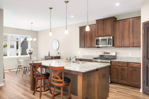 Townhouse For Sale - 1019 Spruce Street<br/> Newport, MN 55055