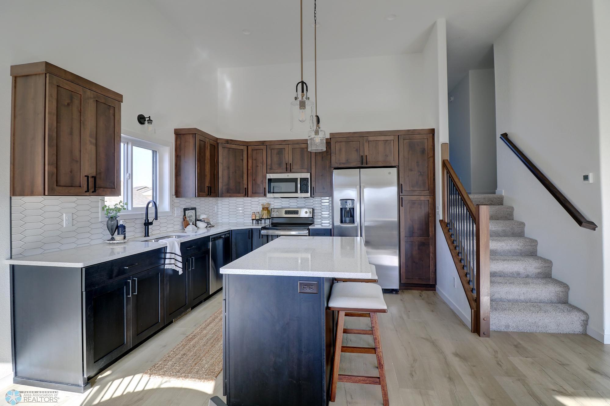 3851 19th Street, Moorhead, Minnesota image 12