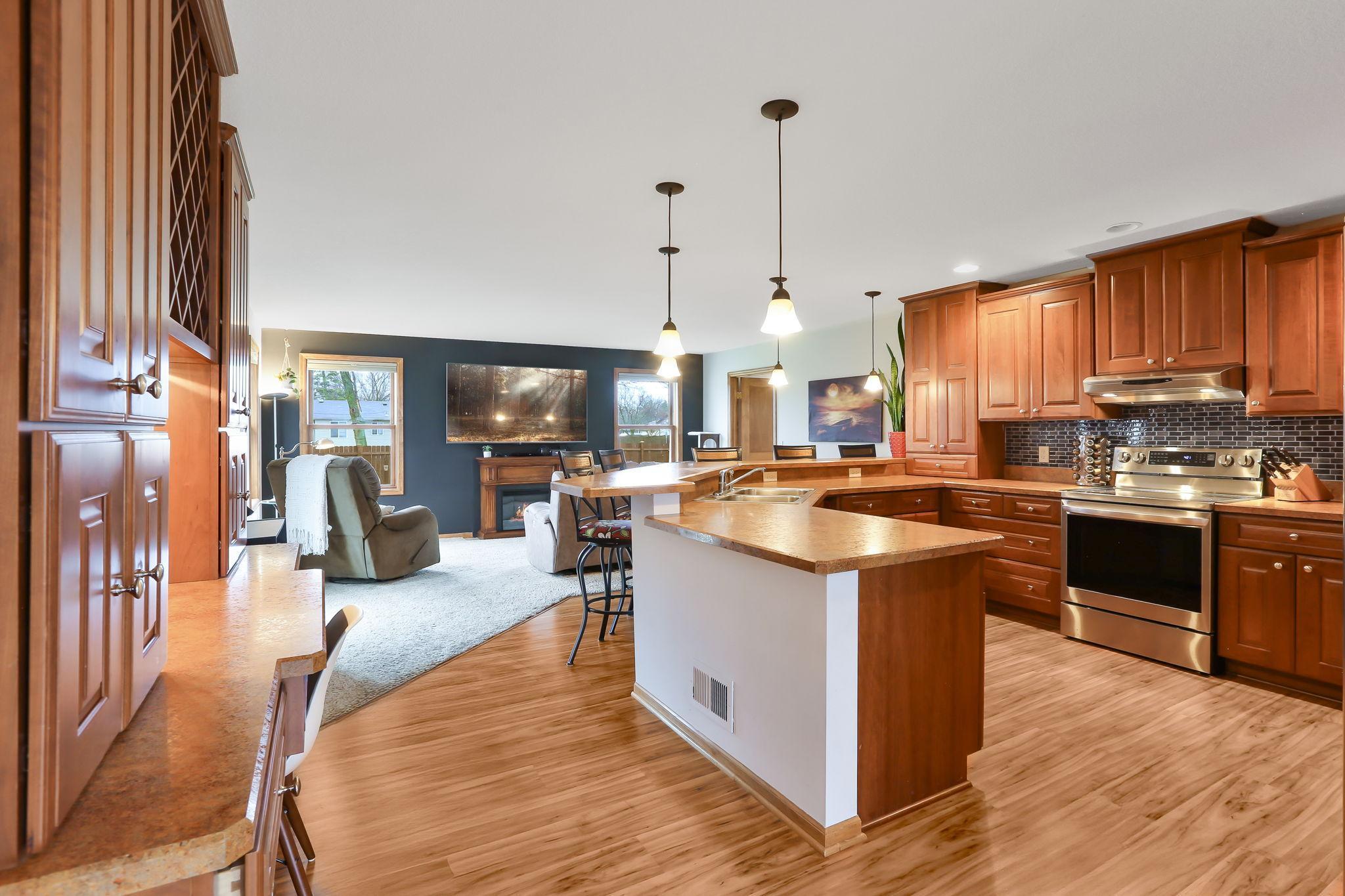 6692 Upper 163rd Court, Rosemount, Minnesota image 3