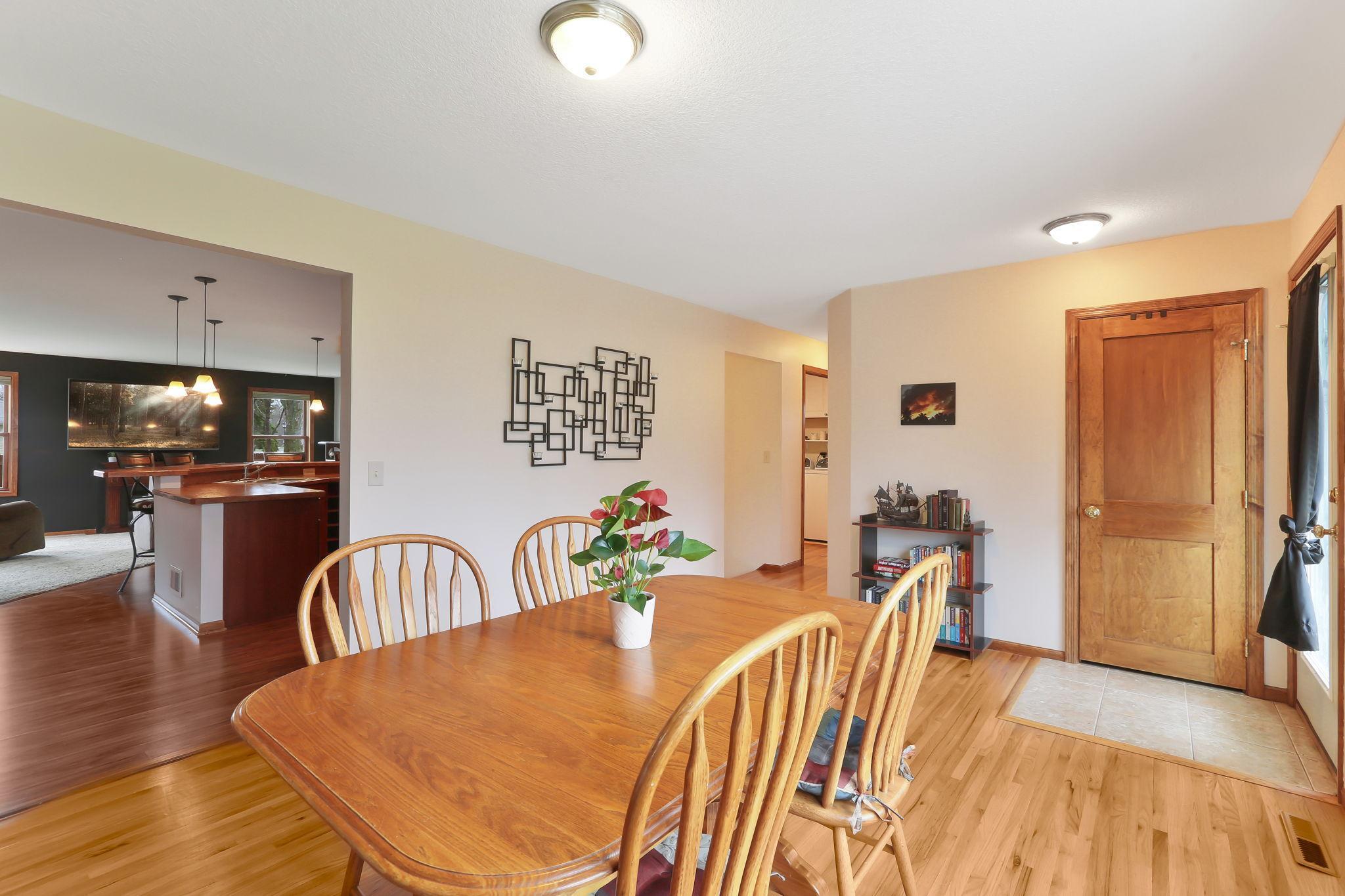 6692 Upper 163rd Court, Rosemount, Minnesota image 7