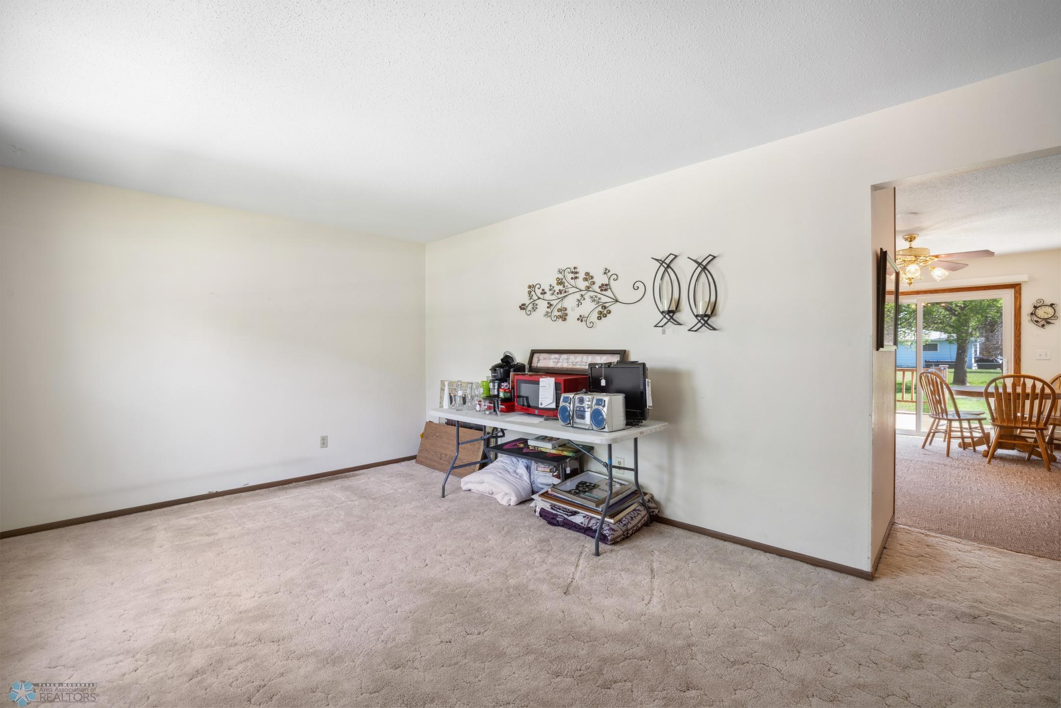 2114 5th Avenue, Fargo, North Dakota image 8