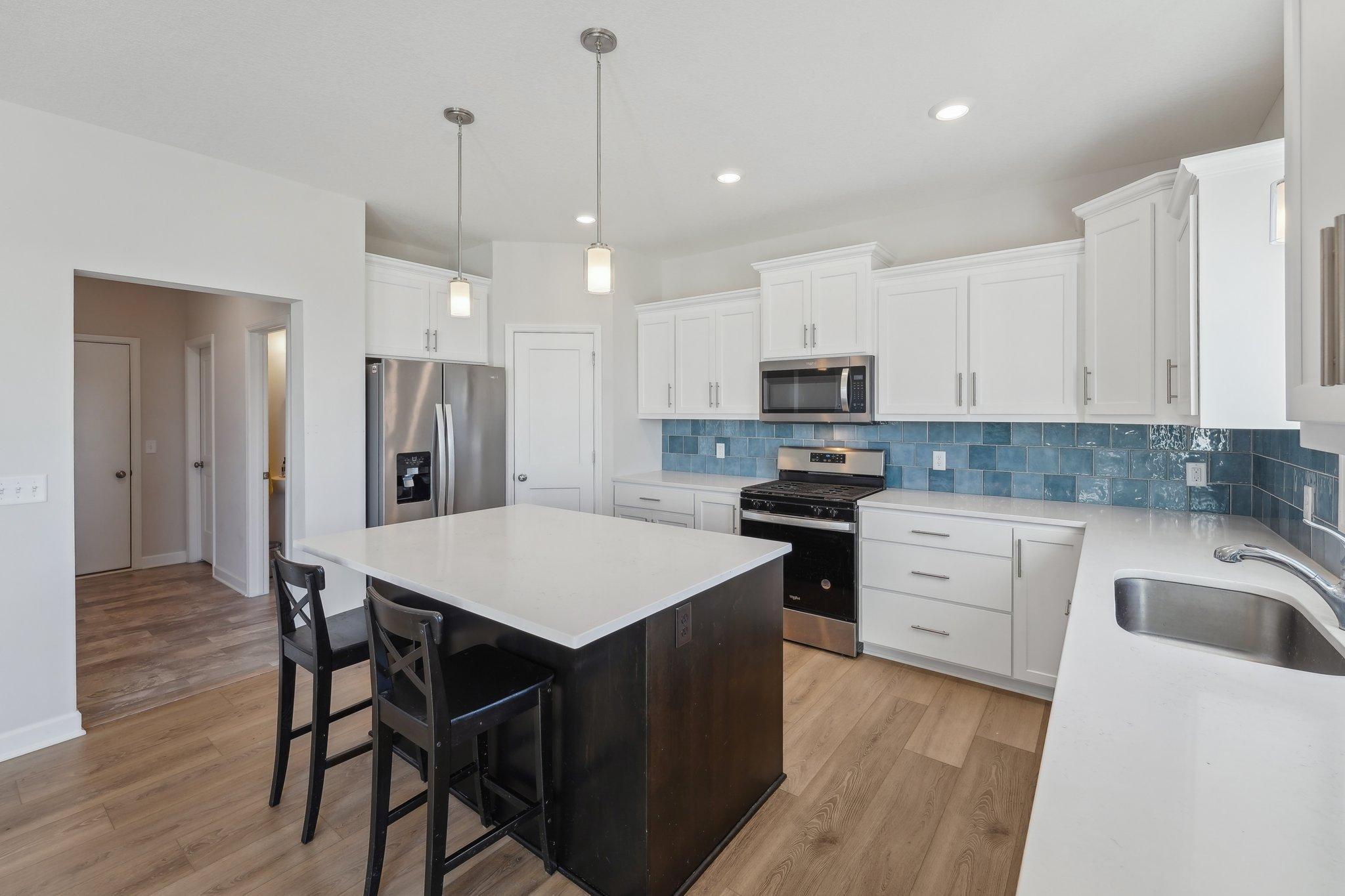 18357 Glacier Way, Lakeville, Minnesota image 12