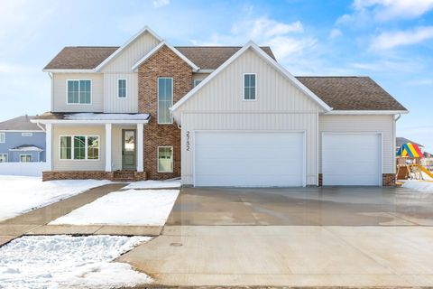 Homes For Sale - 2732 69th Avenue<br/> Cass County, Fargo, ND 58104