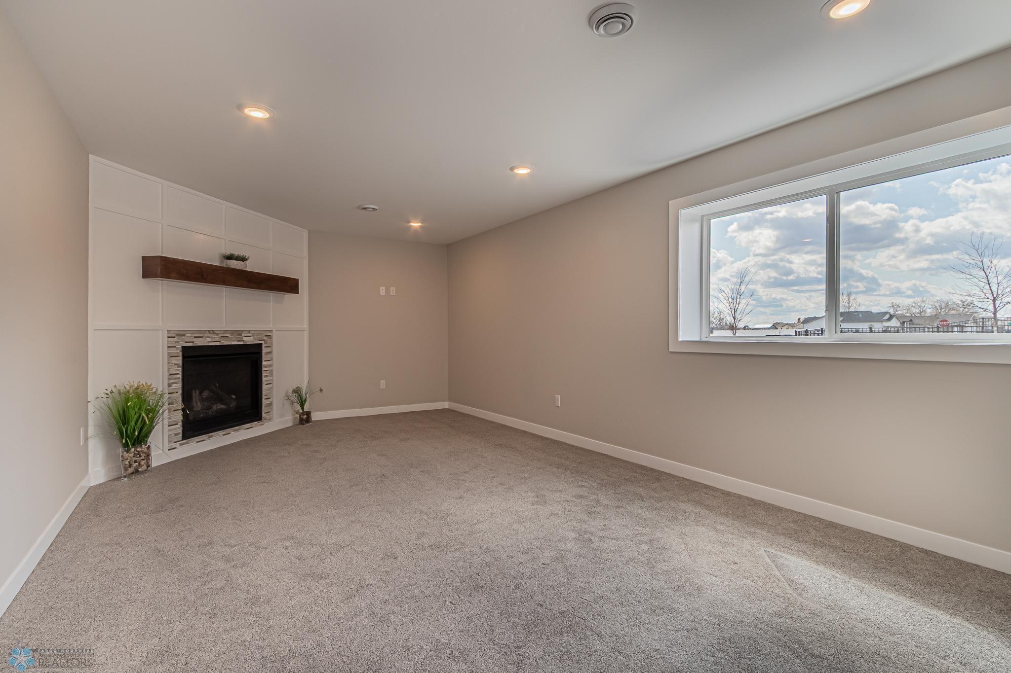 3847 17th Street, Moorhead, Minnesota image 24