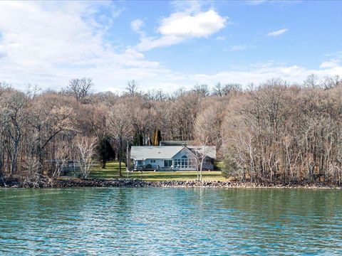 Homes For Sale - 4510 Camper Landing Road<br/> Cass Lake, MN 56633