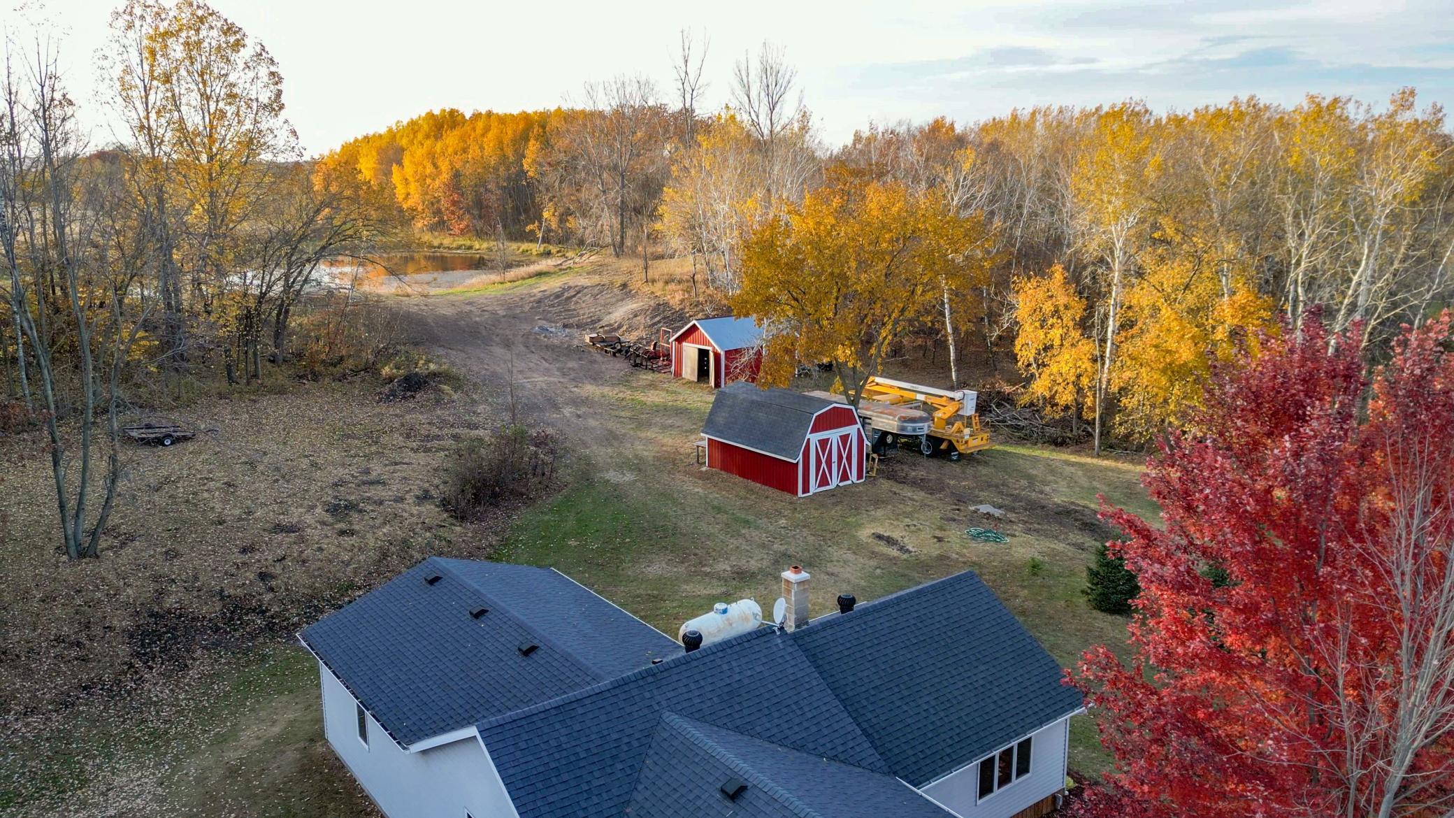 32269 270th Avenue, Erhard, Minnesota image 6