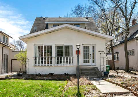 Homes For Sale - 2705 E Minnehaha Parkway<br/> Minneapolis, MN 55417