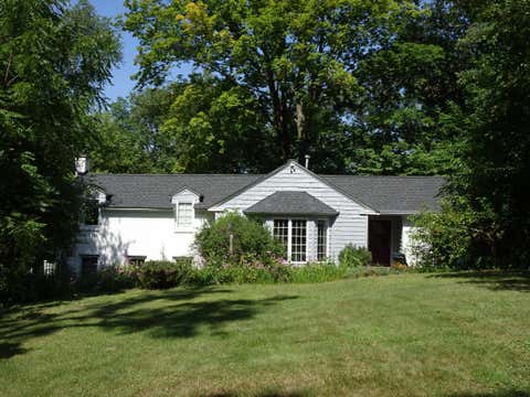 Homes For Sale - 15517 Excelsior Boulevard<br/> Minnetonka, MN 55345