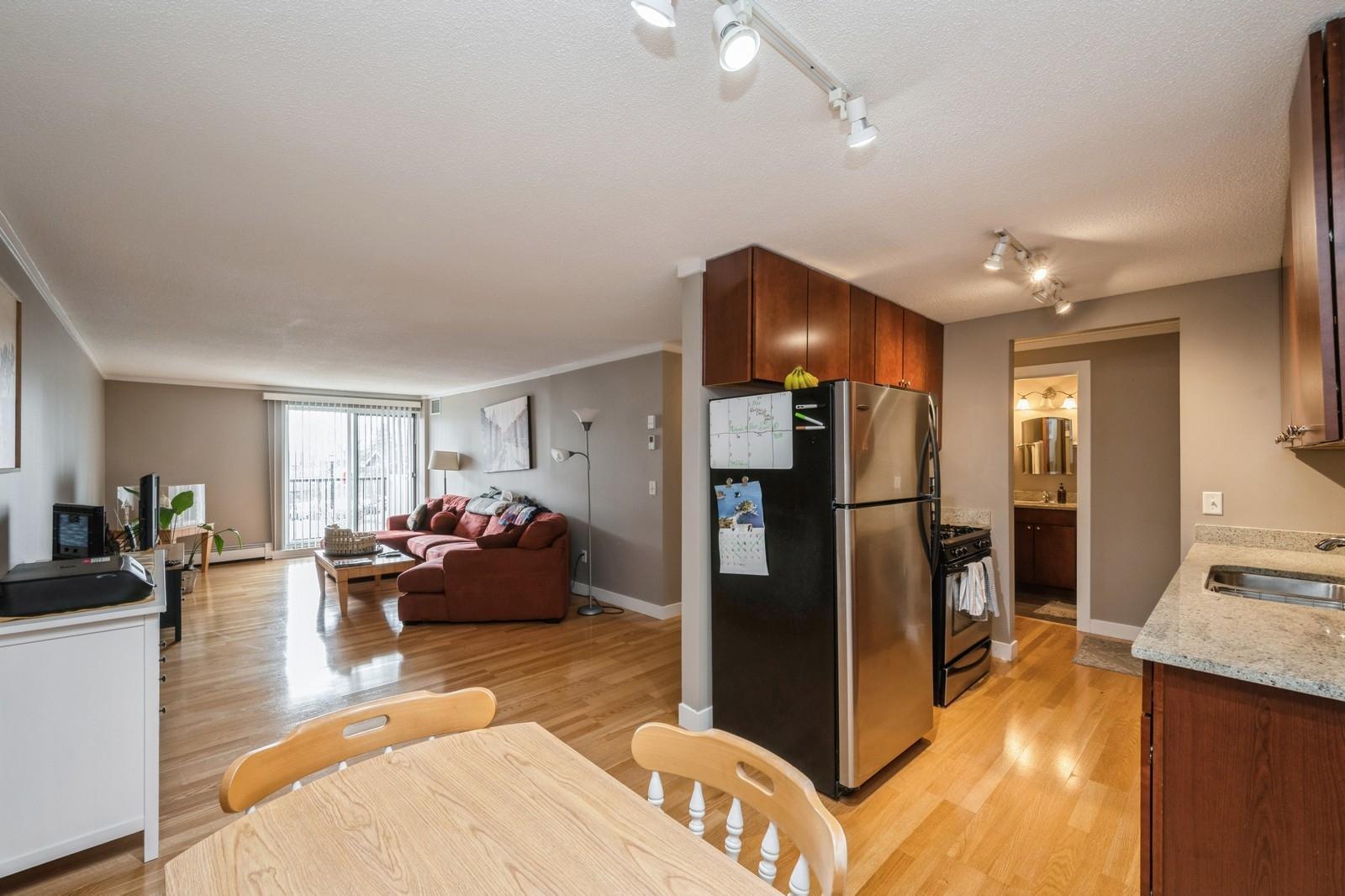 2800 W 44th Street #104, Minneapolis, Minnesota image 12
