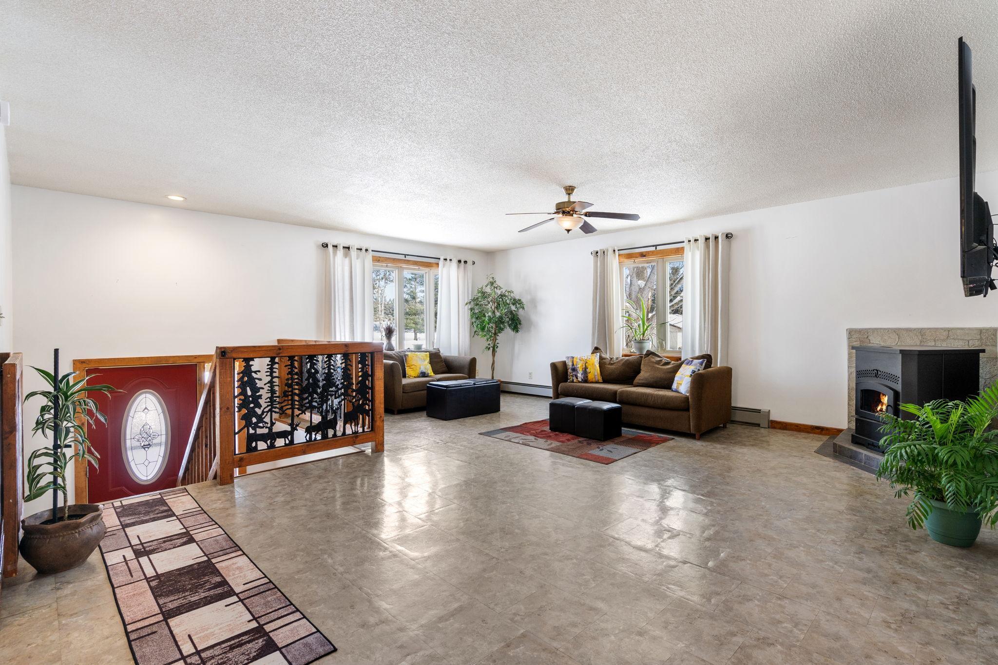 823 N Elm Park Drive, Exeland, Wisconsin image 8