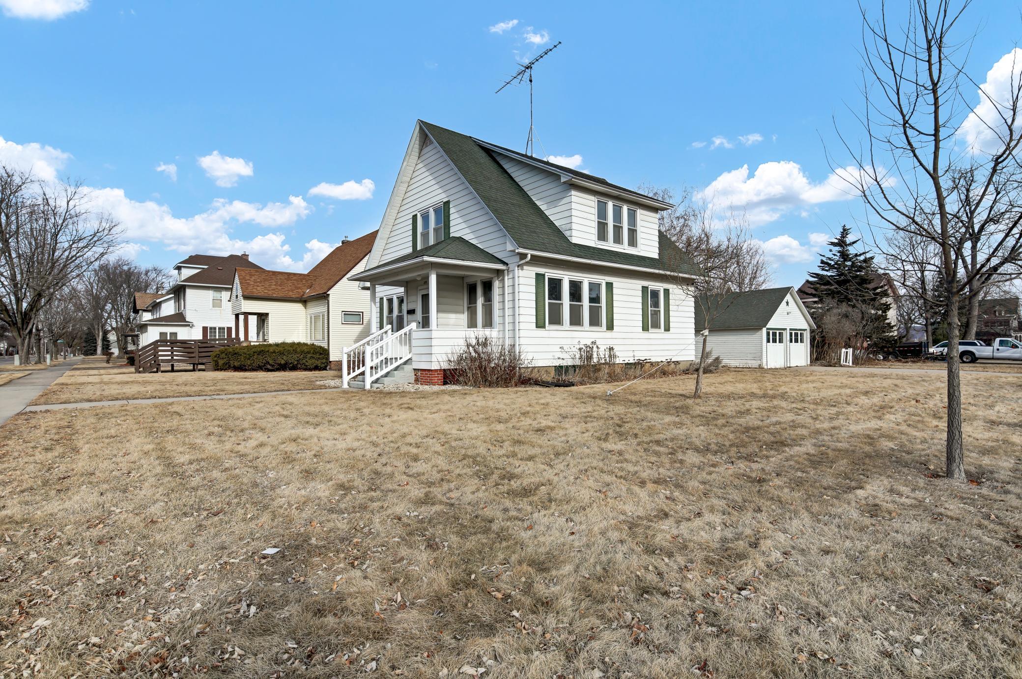 219 S Garden Street, Lake City, Minnesota image 1