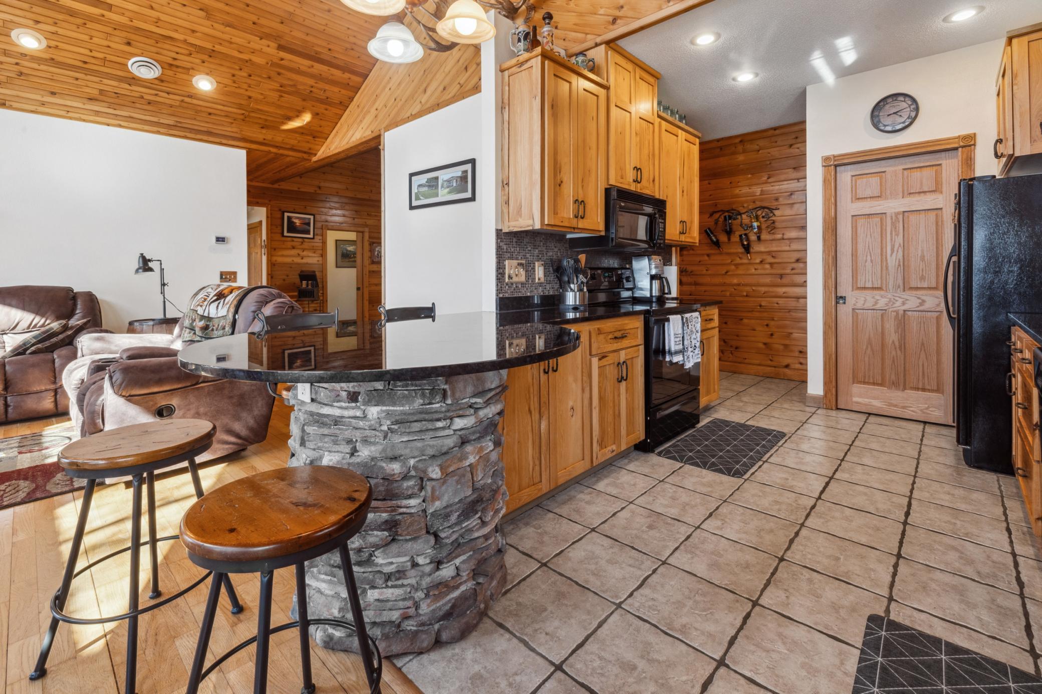 4651 Cantleberry Road, Motley, Minnesota image 16